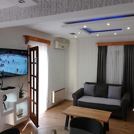Apartment Ksenija Kotor Dış mekan fotoğraf