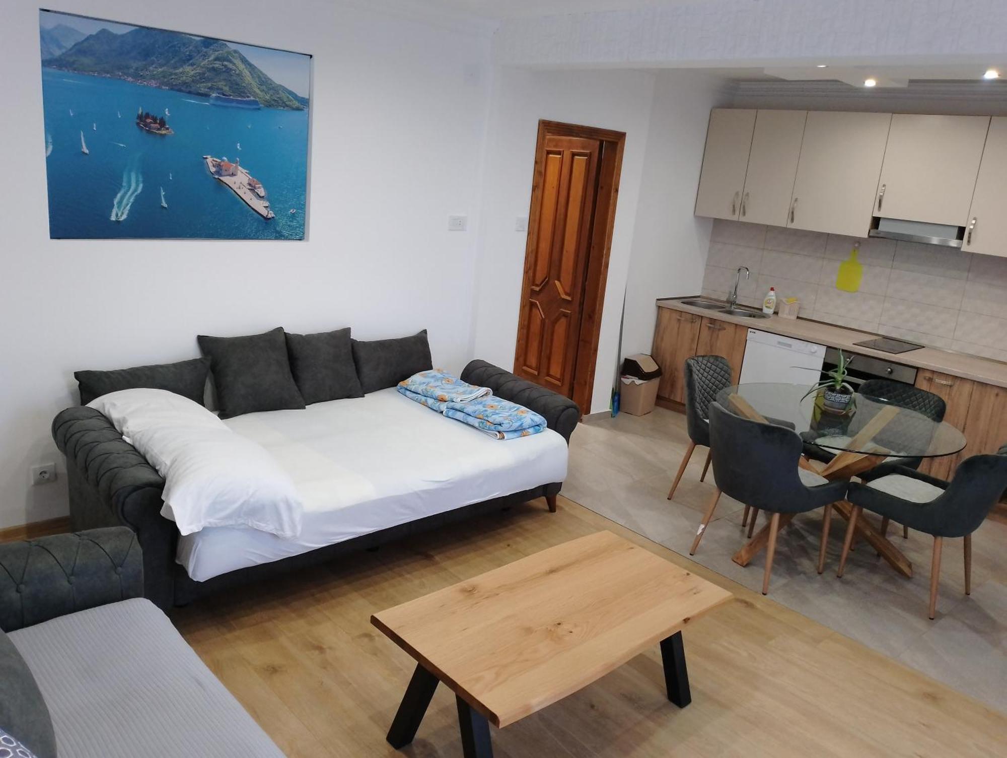 Apartment Ksenija Kotor Dış mekan fotoğraf